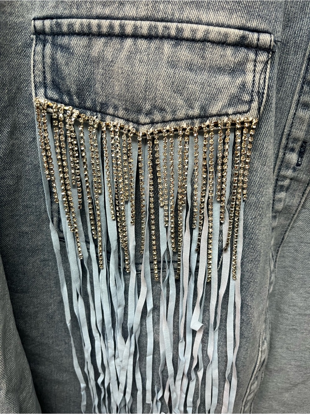 Jacket Women's Light Blue Denim Fringe Jacket - Picture 2 of 6